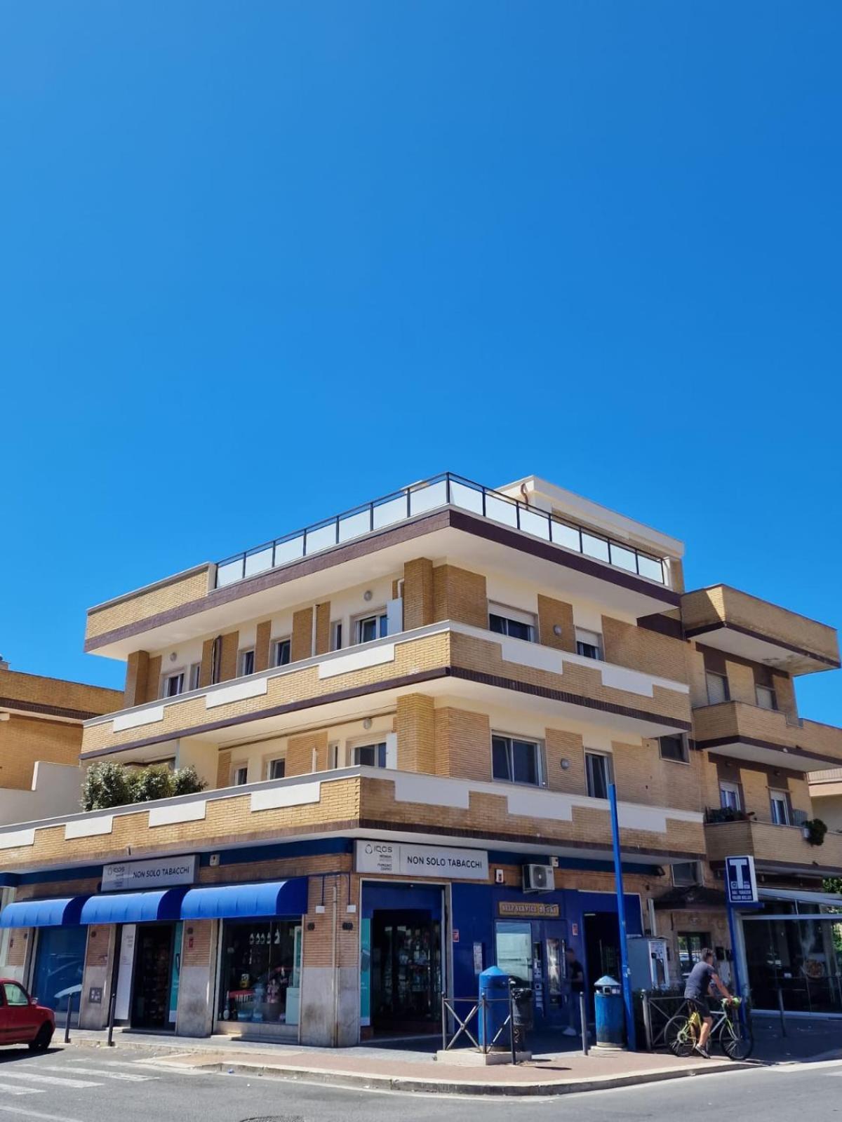 Roma Airport Sky Apartments Fiumicino Exterior photo