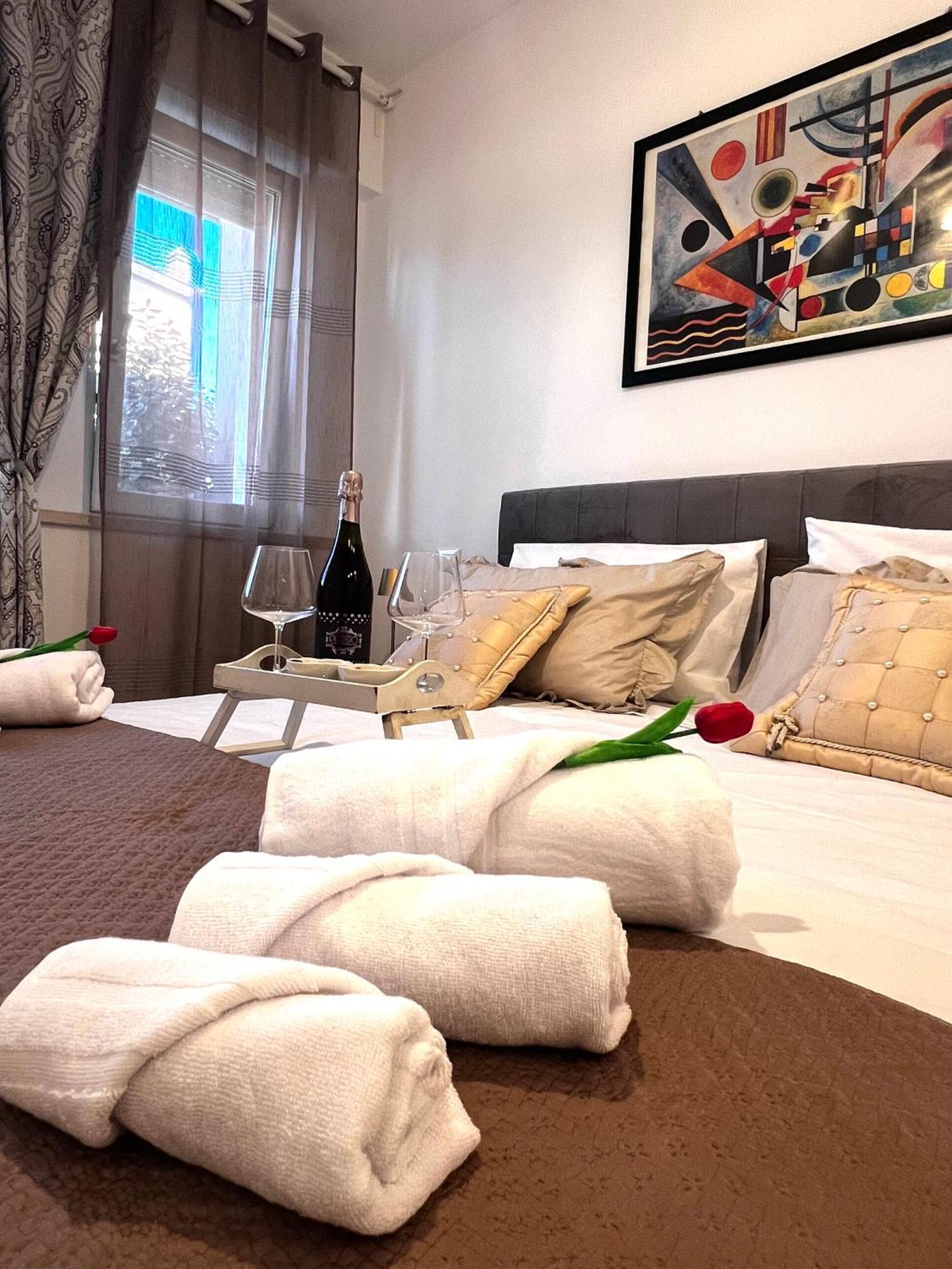 Roma Airport Sky Apartments Fiumicino Exterior photo